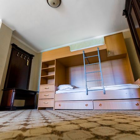 Hotel Golden House Craiova Eksteriør bilde