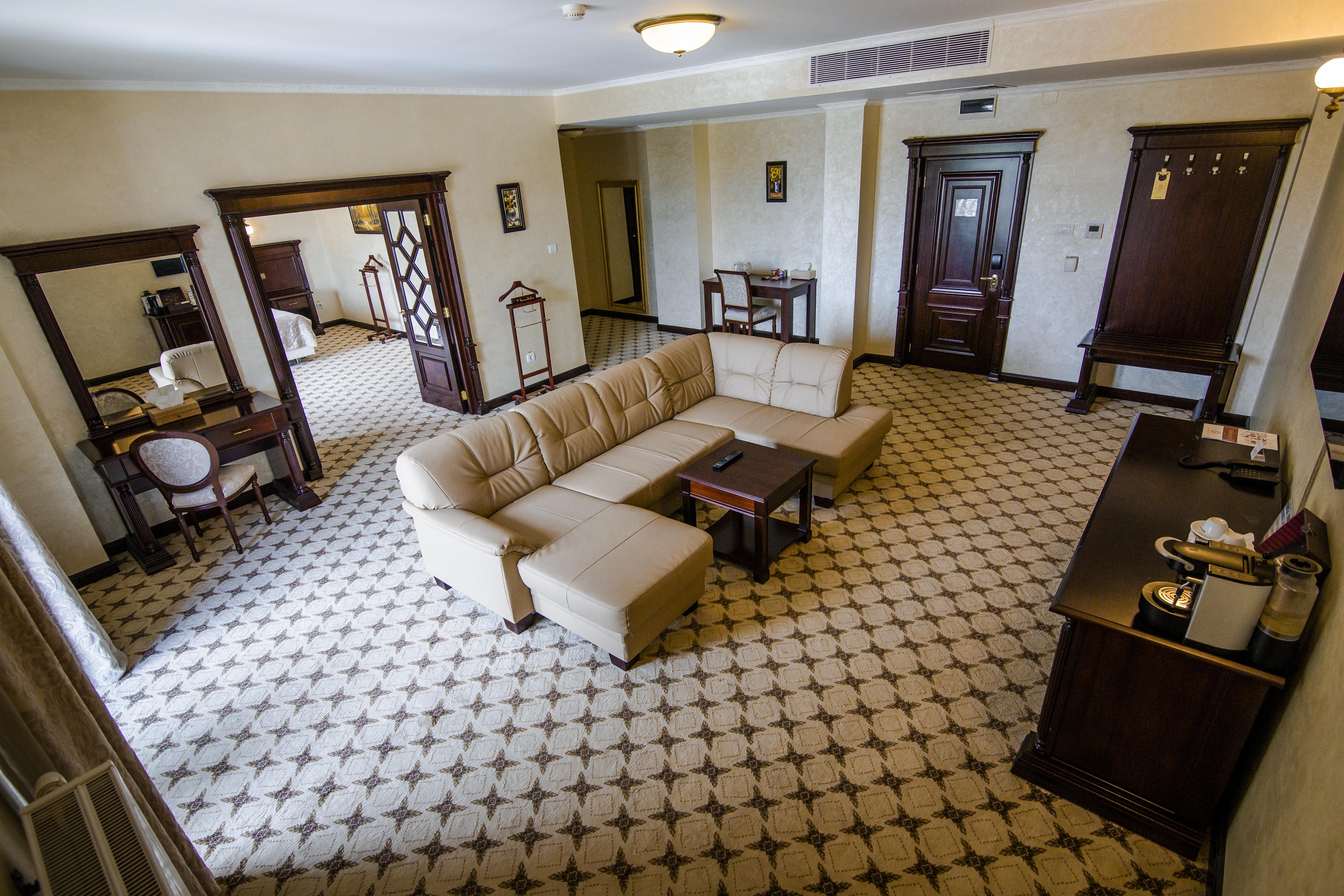 Hotel Golden House Craiova Eksteriør bilde