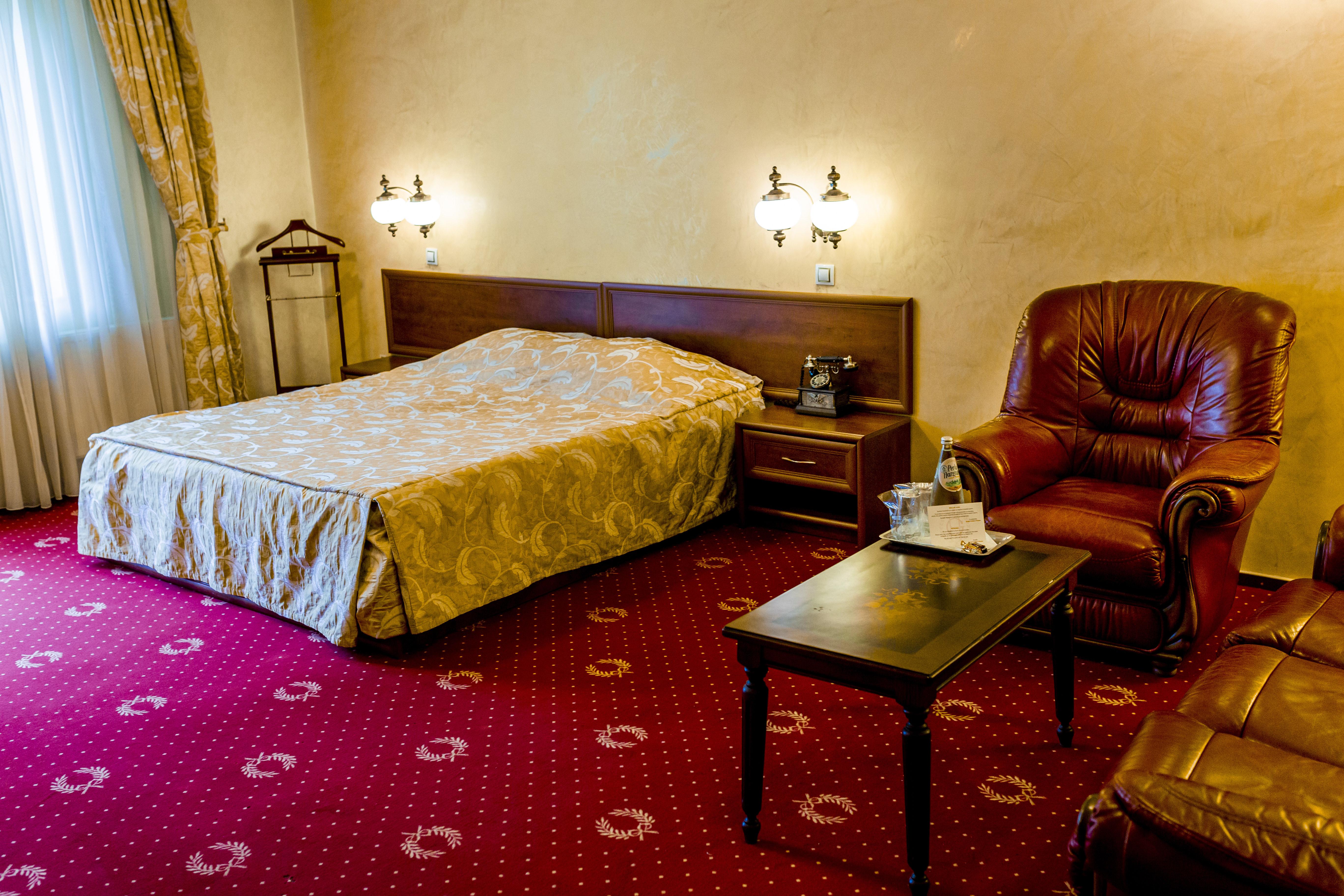 Hotel Golden House Craiova Eksteriør bilde