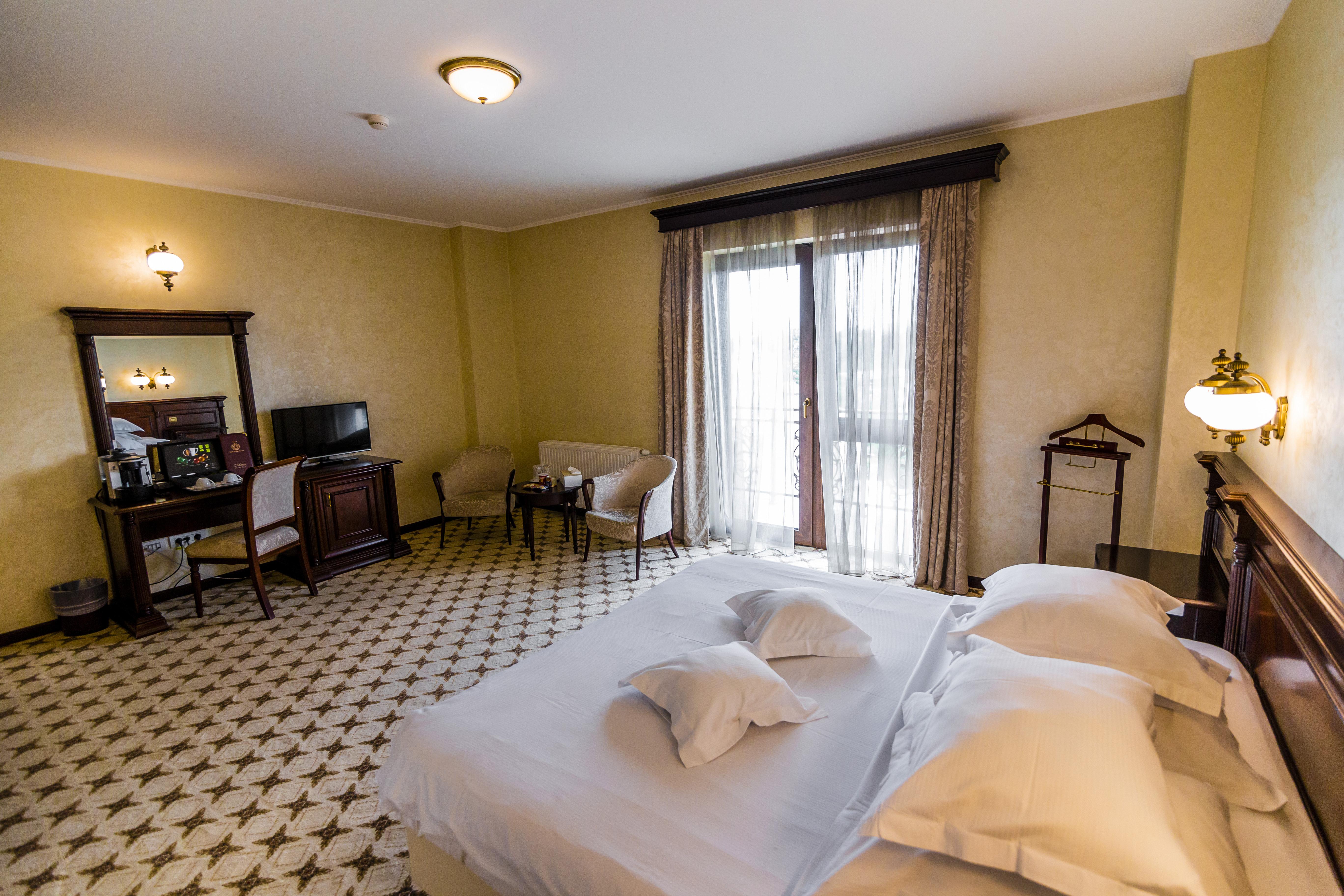 Hotel Golden House Craiova Eksteriør bilde