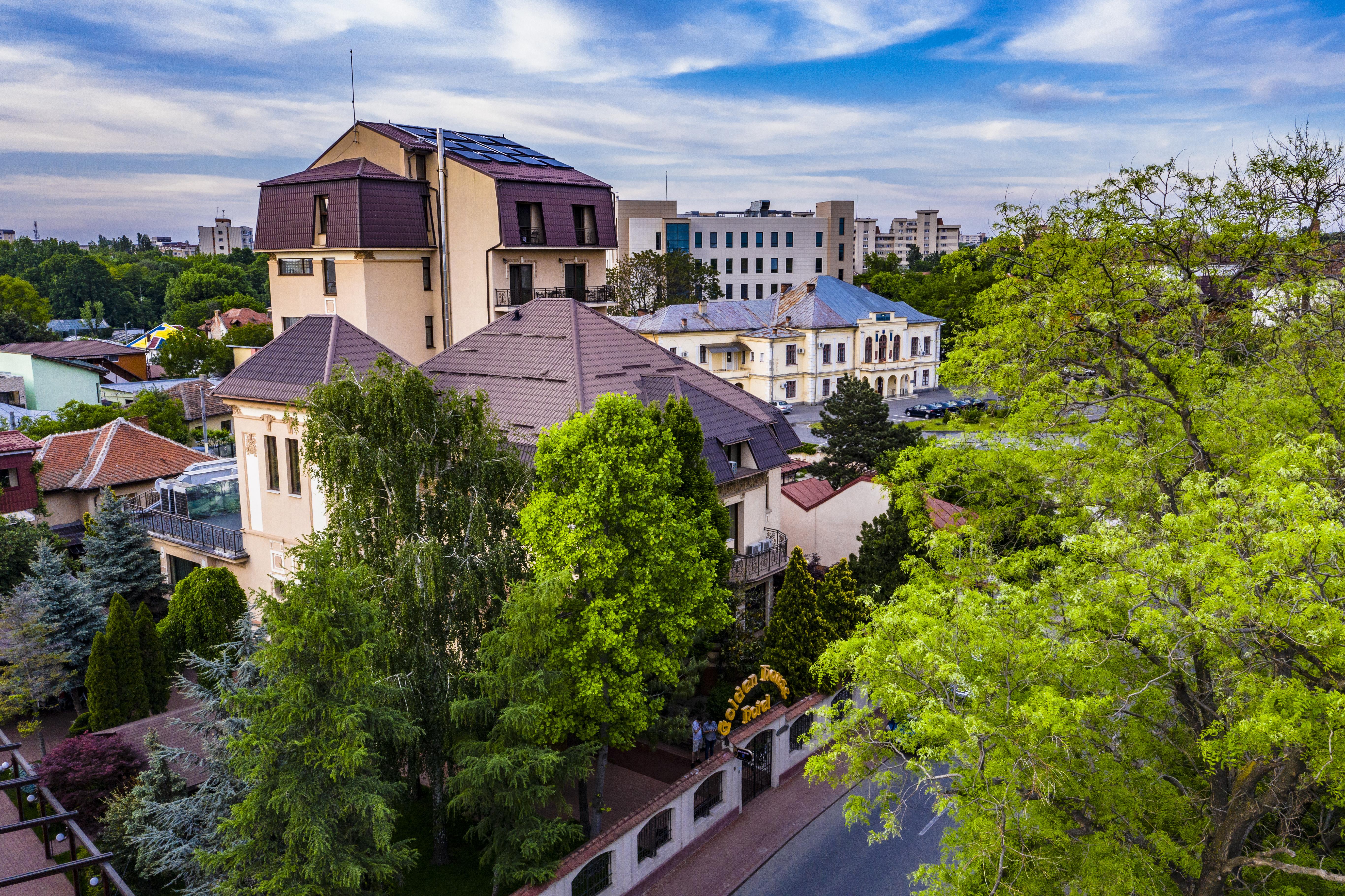 Hotel Golden House Craiova Eksteriør bilde