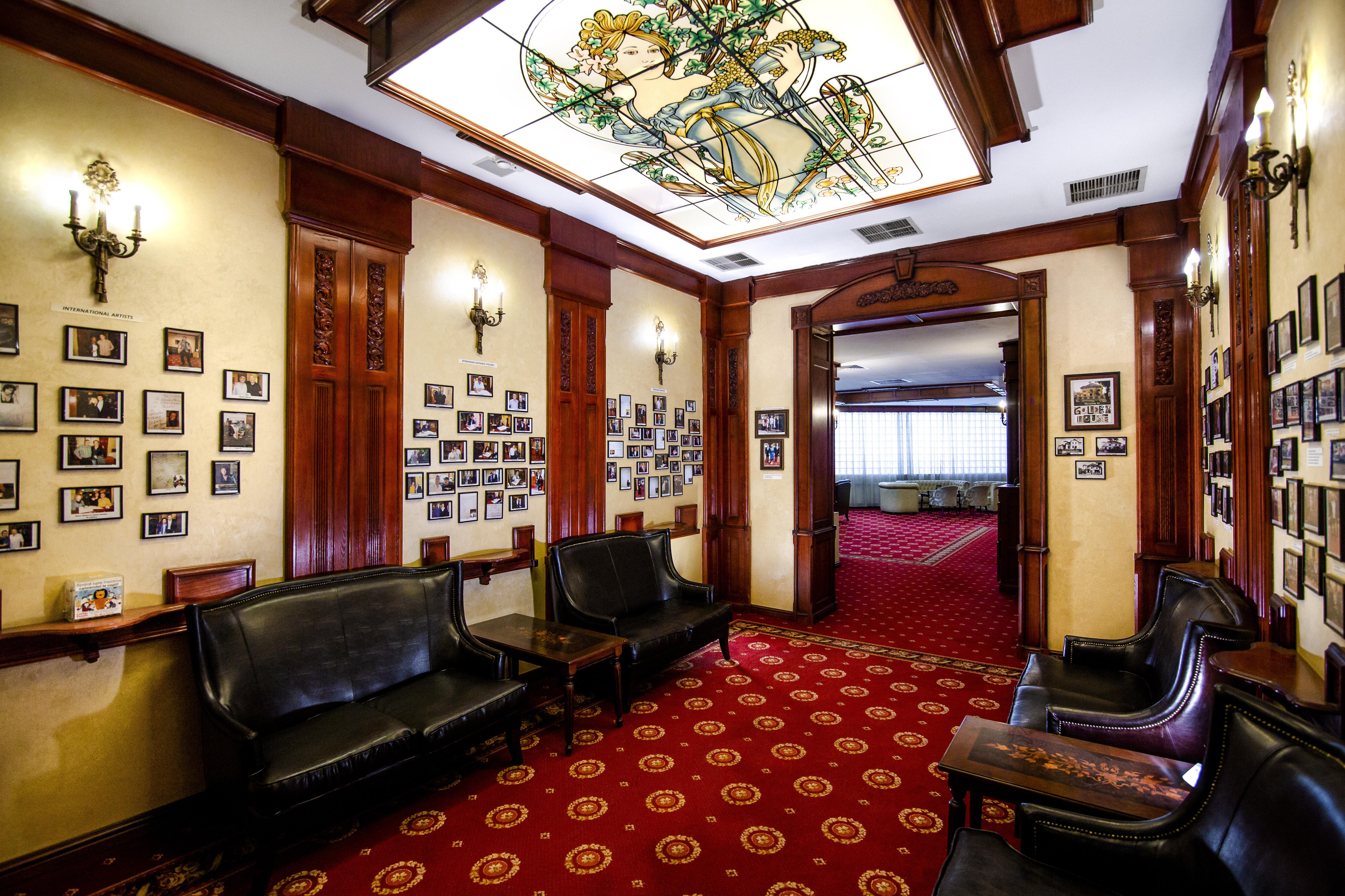 Hotel Golden House Craiova Eksteriør bilde