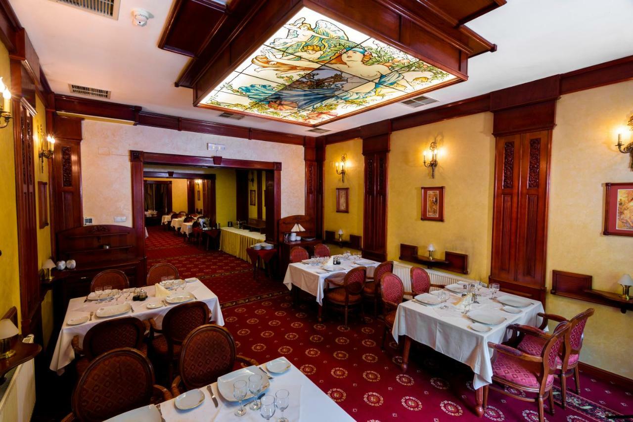 Hotel Golden House Craiova Eksteriør bilde
